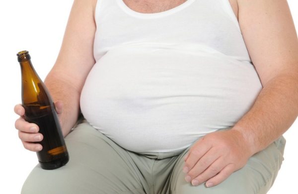Учёные: Живот от пива представляет опасность для здоровья