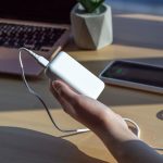 Как выбрать мощный повербанк для смартфона: подробный гид 2025